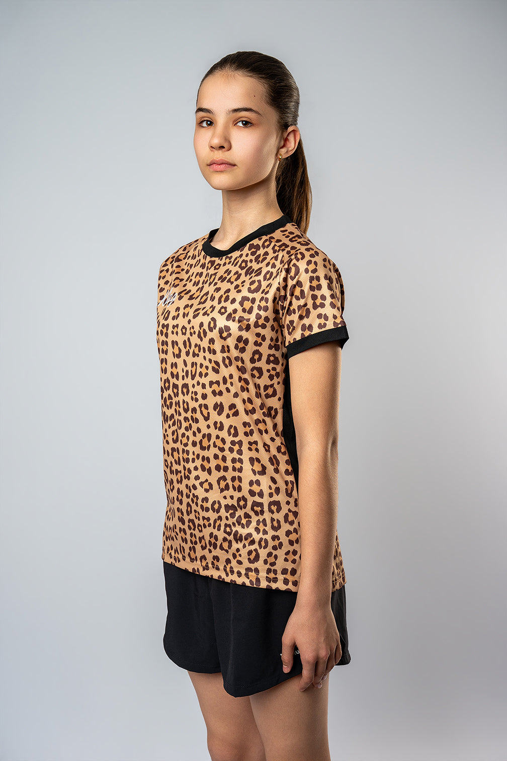LEO Collection