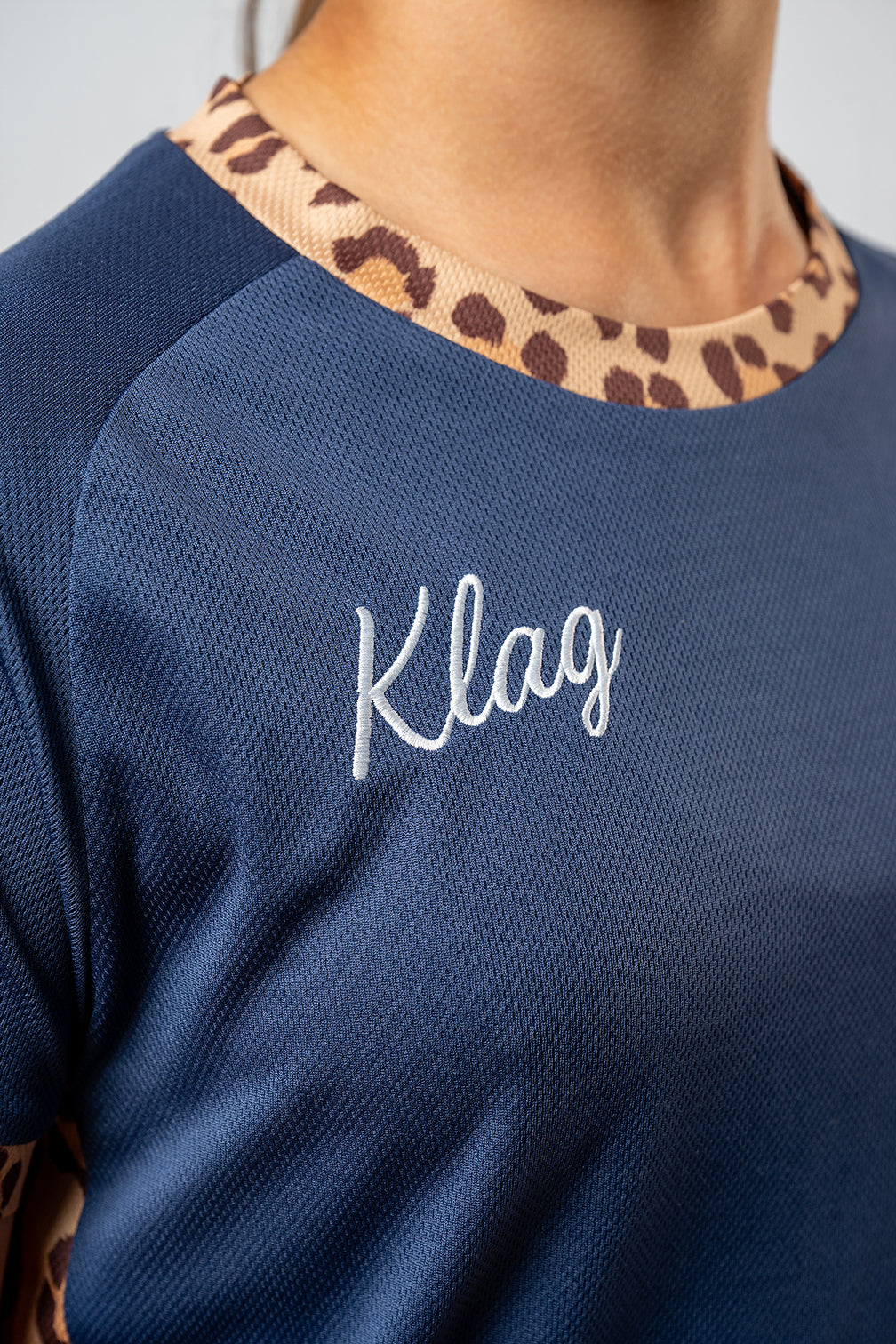 🔵 LEO Navy